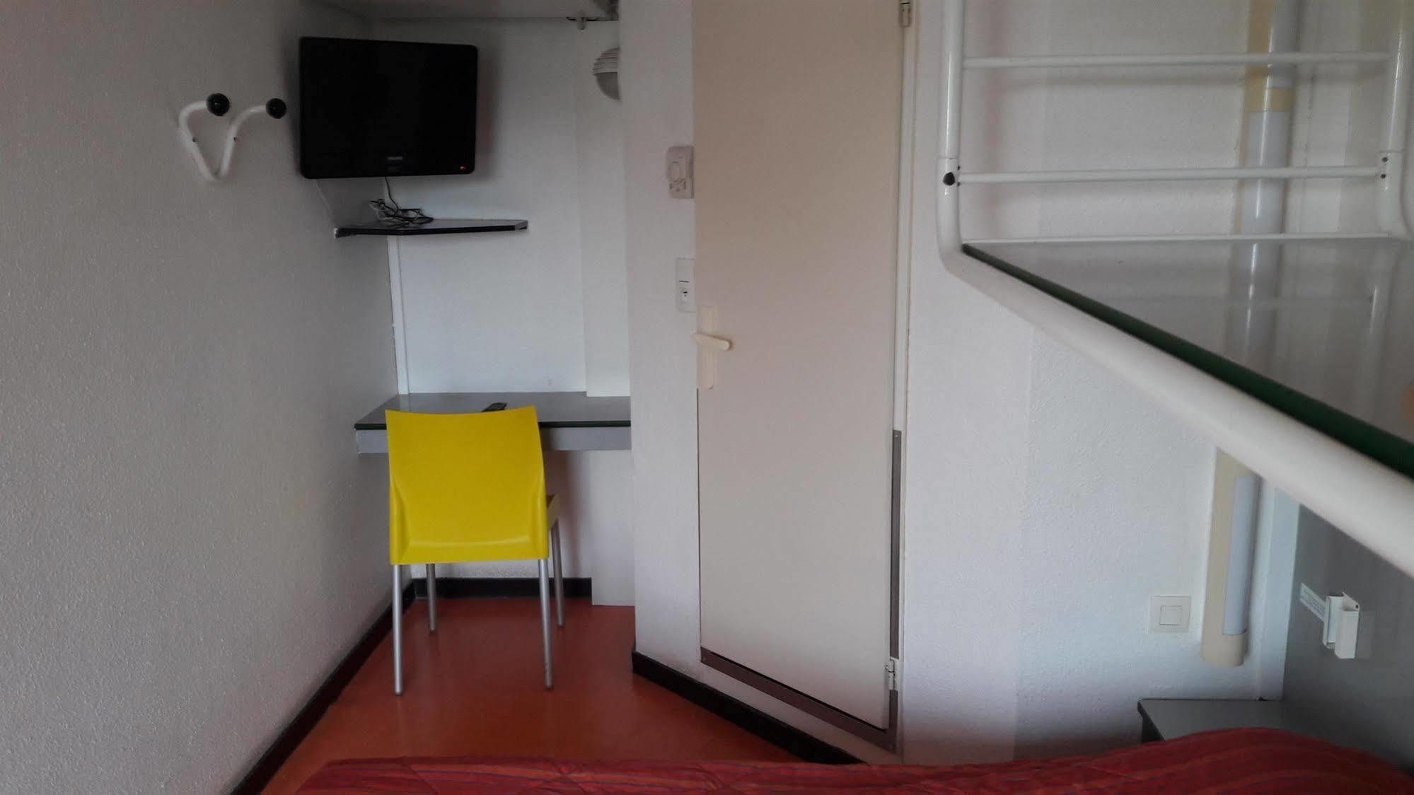 พรีเมียร์ คลาส คอมพีเน่ โชน Hotel Jaux ภายนอก รูปภาพ